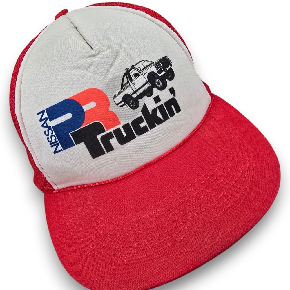 Vintage 80s Nissan Truckin Trucker Hat Mens Red White Mesh Snapback Cap AHS M L